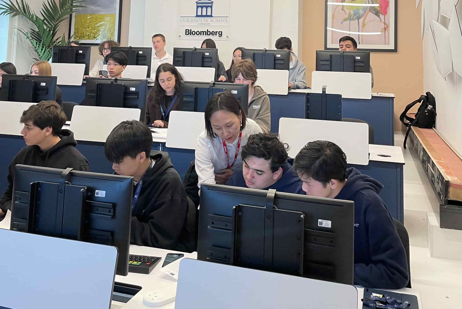 Guildhouse School: совместные мастер-классы и лекции с Oxford University Guildhouse School: совместные мастер-классы и лекции с Oxford University